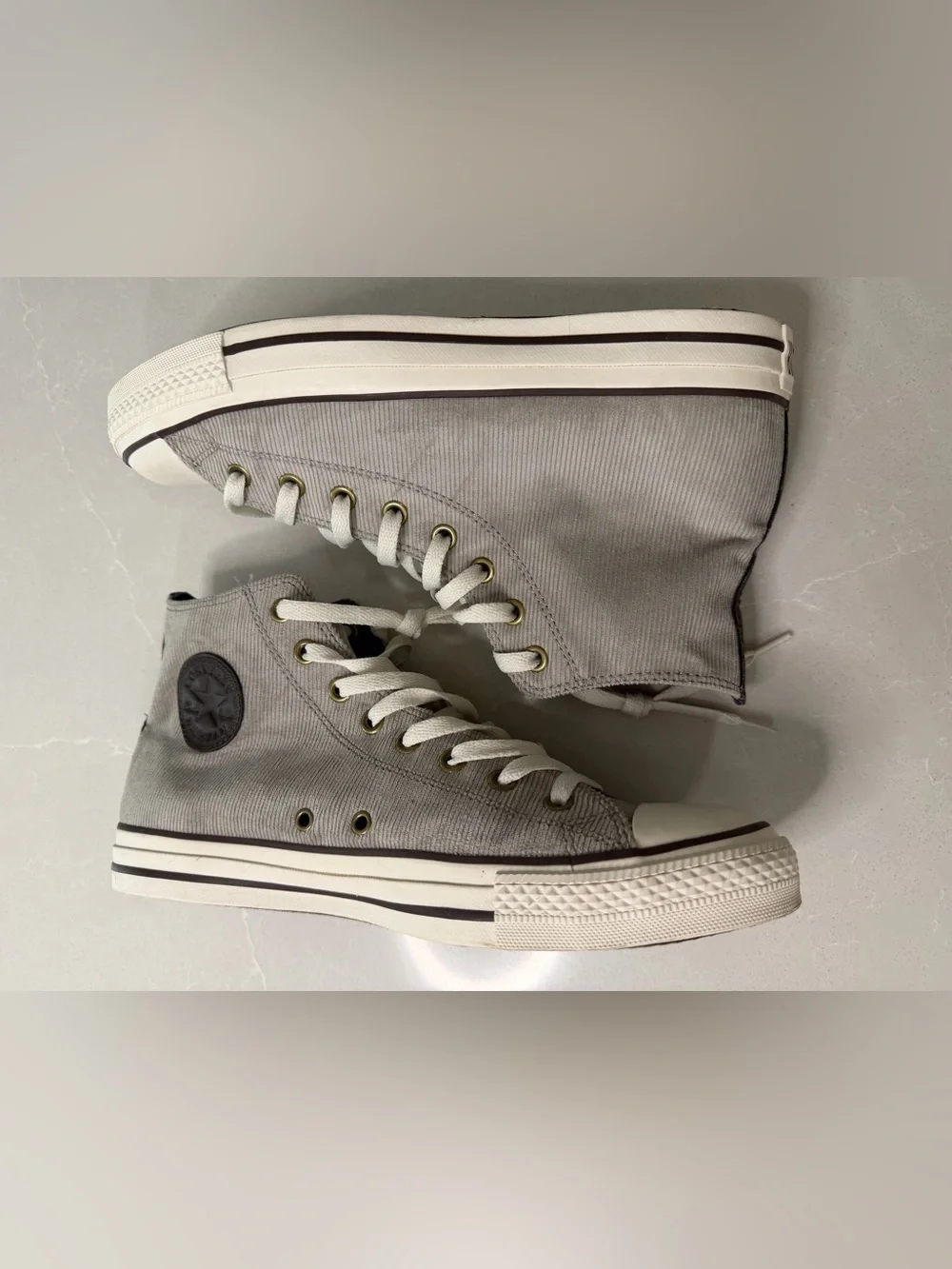 Converse Chuck 70 High Top Corduroy Sneakers Grey, Men’s 10